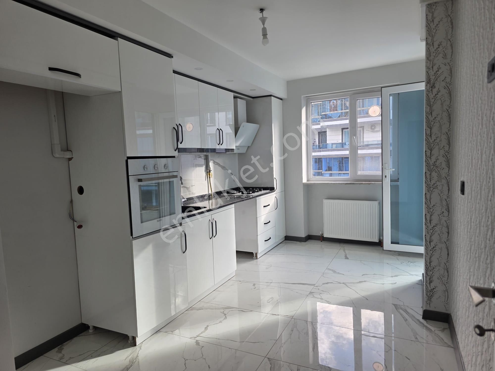 Edremit Kadıköyde 3+1 Lüks Ve Konforlu Kiralık Daire - Görsel 18