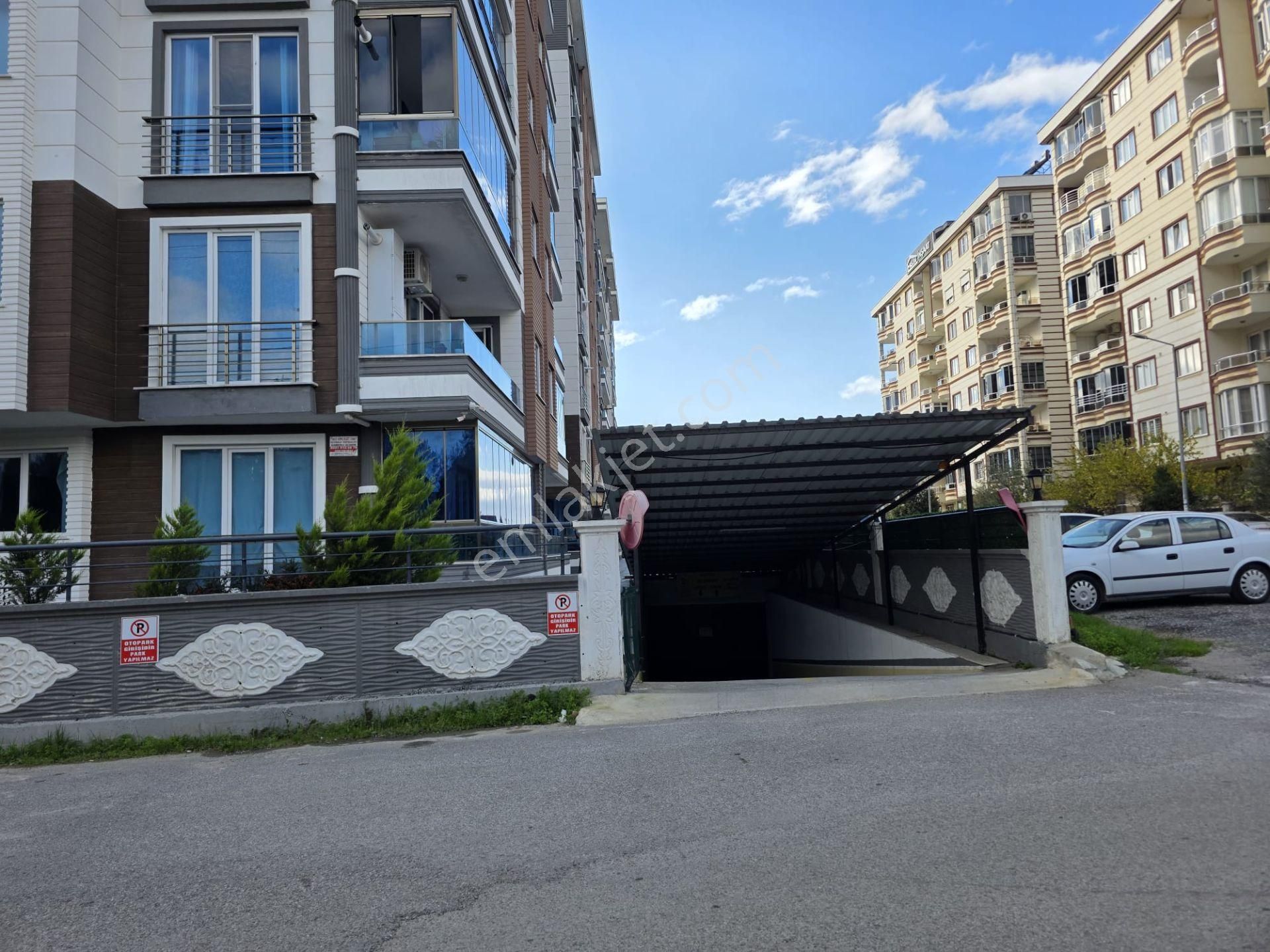 Edremit Kadıköyde 3+1 Lüks Ve Konforlu Kiralık Daire - Görsel 4