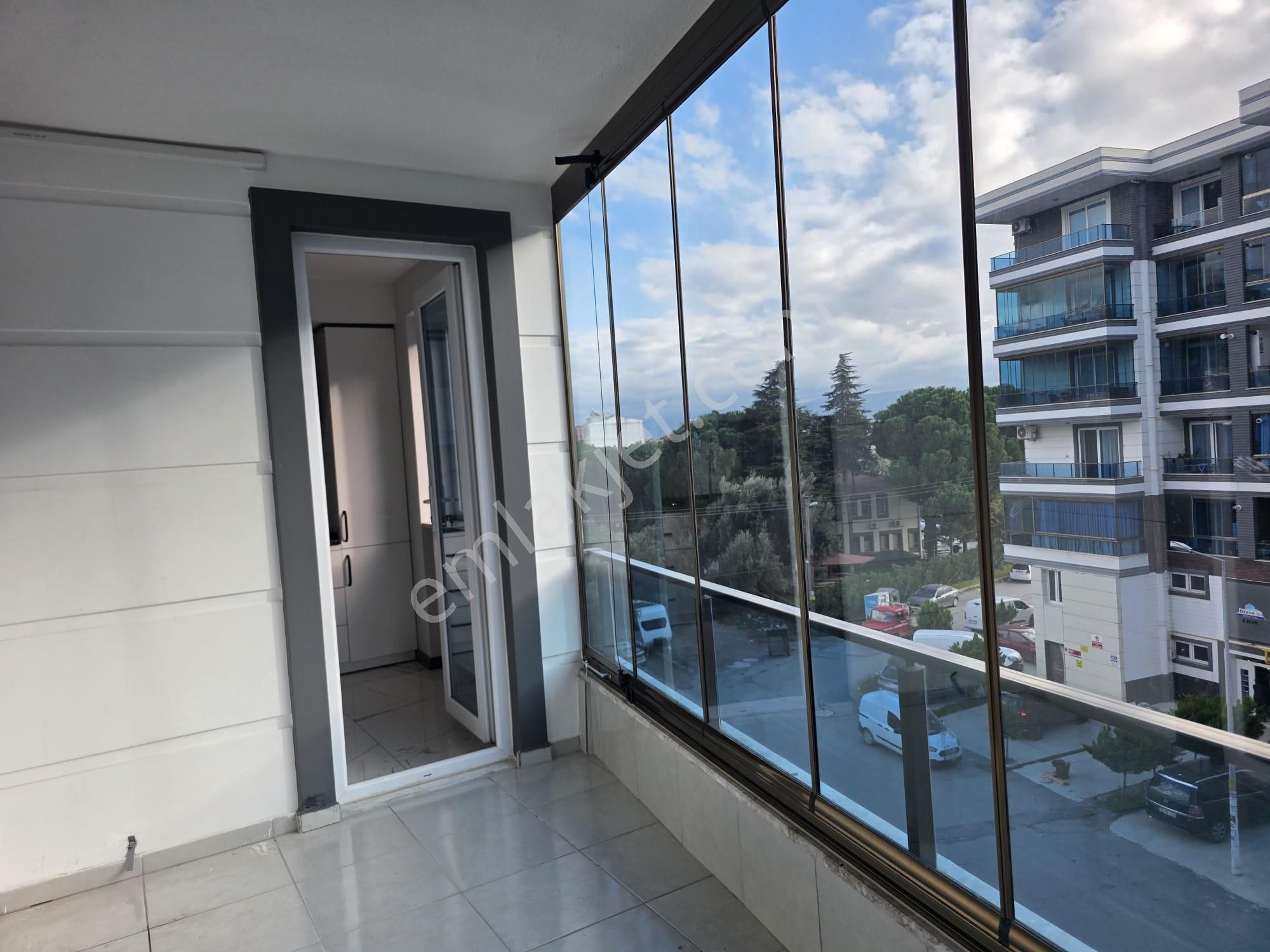 Edremit Kadıköyde 3+1 Lüks Ve Konforlu Kiralık Daire - Görsel 24