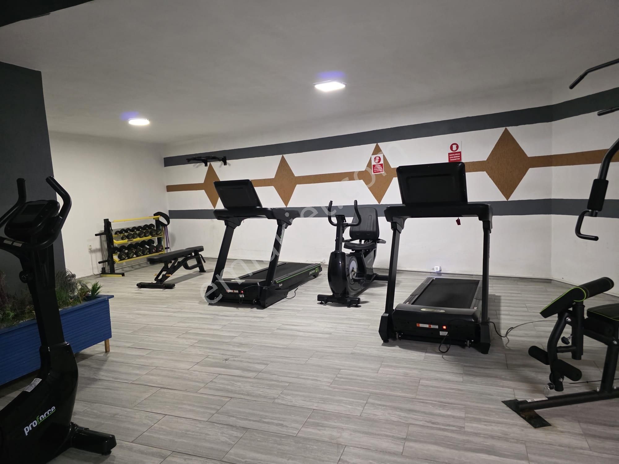 Edremit Kadıköyde 3+1 Lüks Ve Konforlu Kiralık Daire - Görsel 30