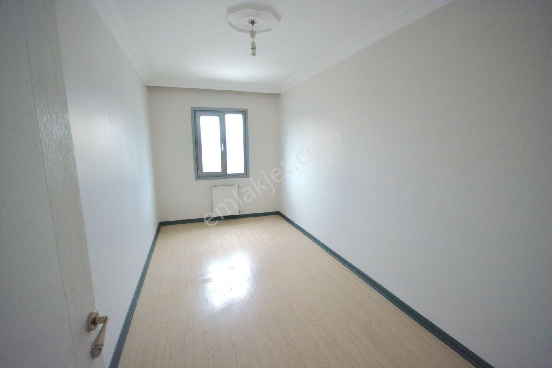 Satılık Catı Dubleks Daire 3+1 Site İçin De İskanlı 110 M2 - Görsel 8