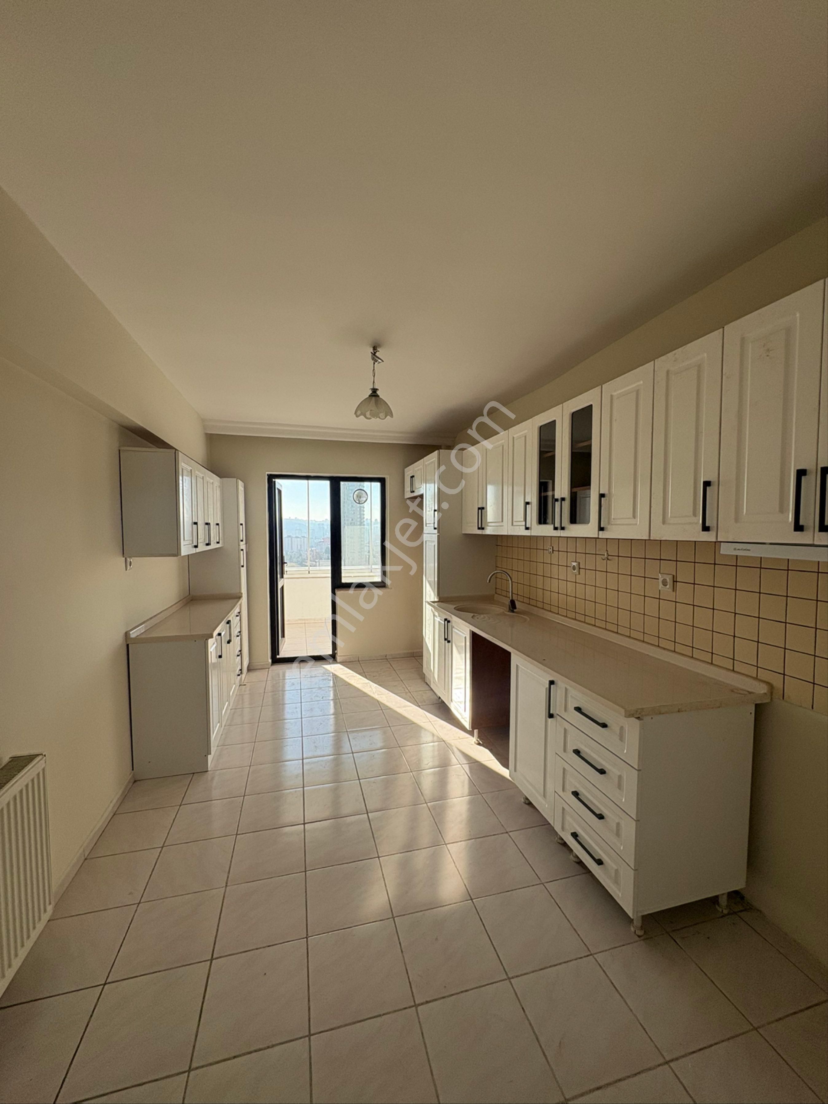 Brk'konsep Ten Ümitköy Kermes Sitesin De Kiralık 3+1 Temiz Daire - Görsel 30