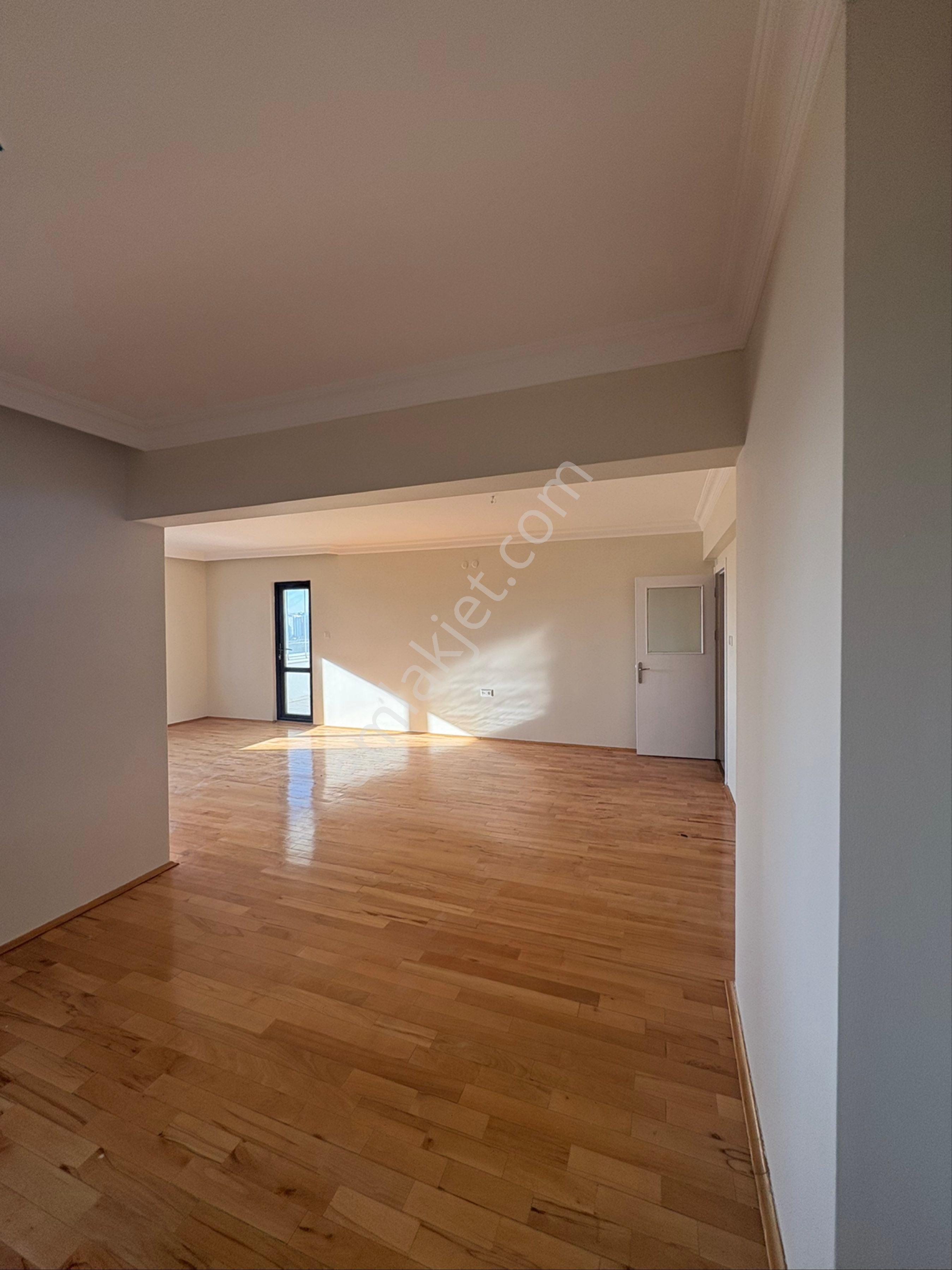 Brk'konsep Ten Ümitköy Kermes Sitesin De Kiralık 3+1 Temiz Daire - Görsel 18