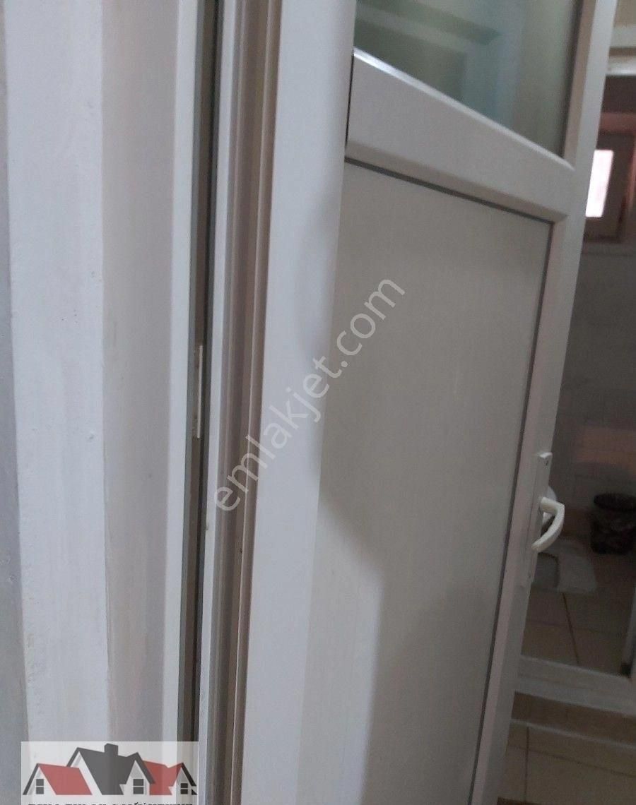 Esma.dan 3+1ful+ful Yapılı Metro 5 Dakka Mesafede Carşı Nın İçinde Olup Çok Bakımlı Hiç Masrafsızdır - Görsel 2