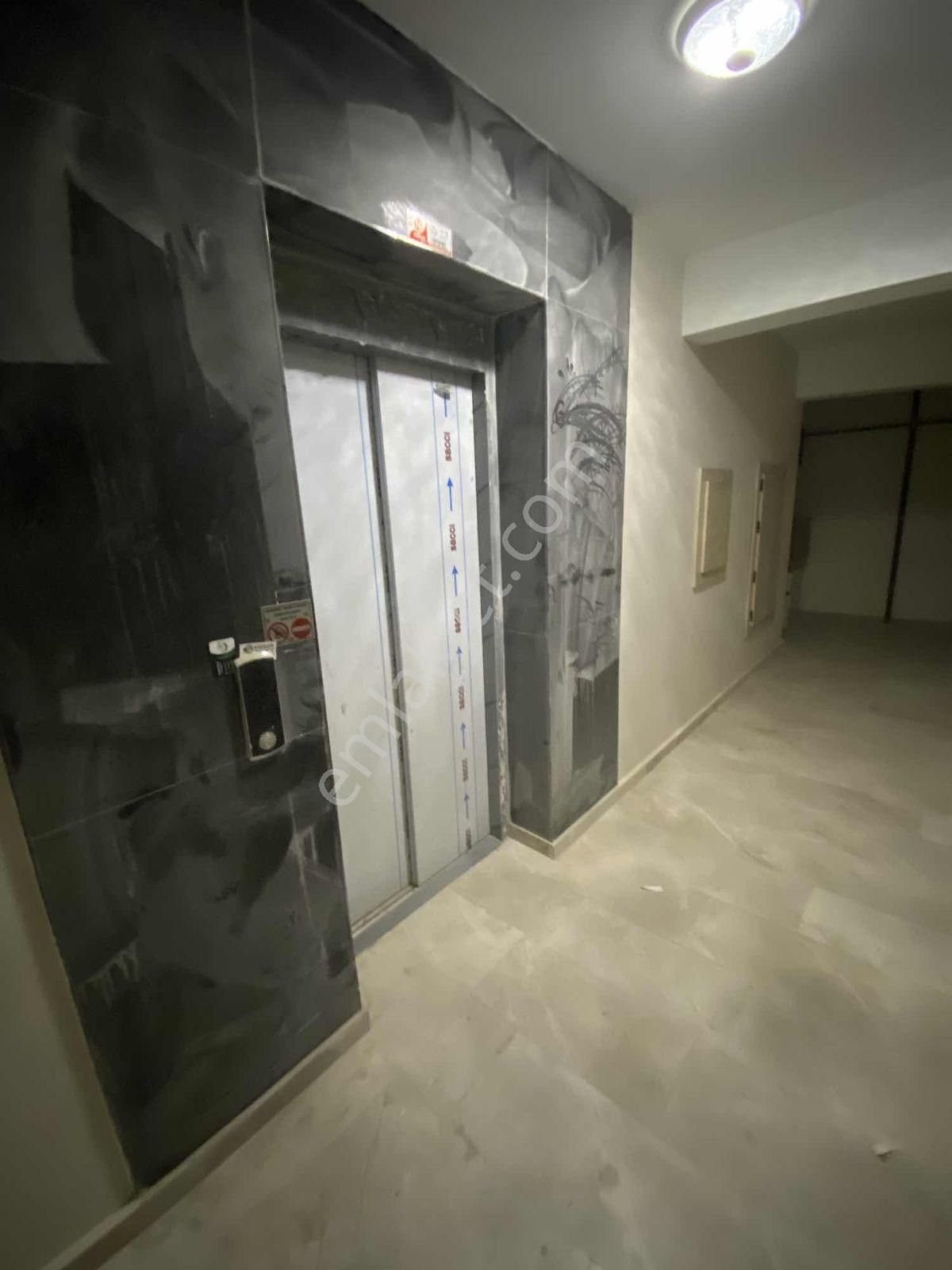 Ultra Lüx Site İçi Güvenlkli Uluğbey Mh. Pera Palace 2+1 Arakat - Görsel 14