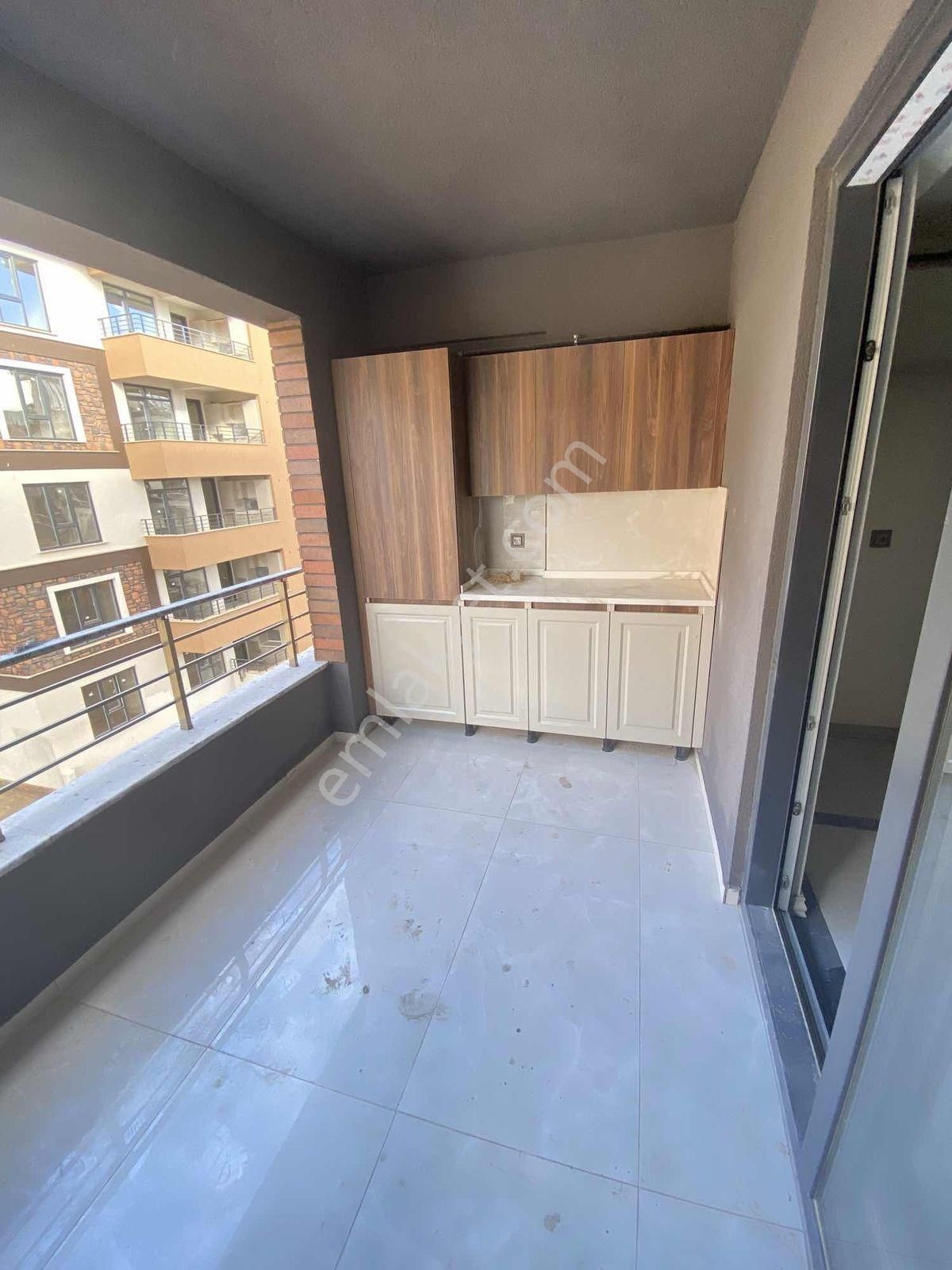 Ultra Lüx Site İçi Güvenlkli Uluğbey Mh. Pera Palace 2+1 Arakat - Görsel 13
