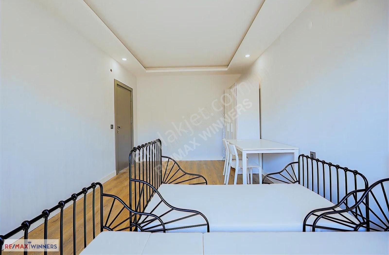 Güvenlik'te Kiralık Eşyalı 2+1 Teraslı Dubleks Daire - Görsel 13