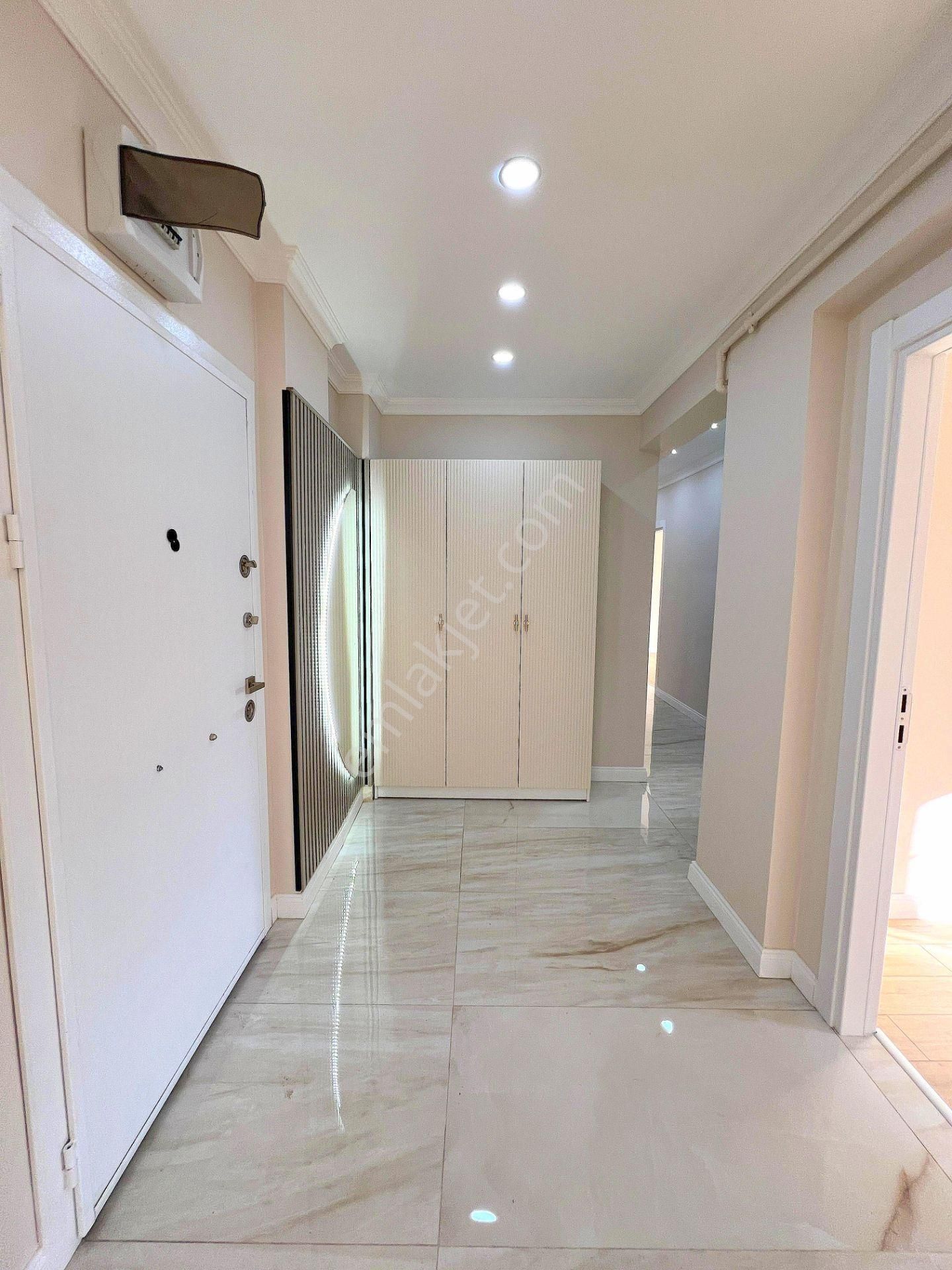 ▃birikim▃idealtepe Sahilde İçi Mimari Dizaynlı Ön Cephe Lüks 3+1 - Görsel 7