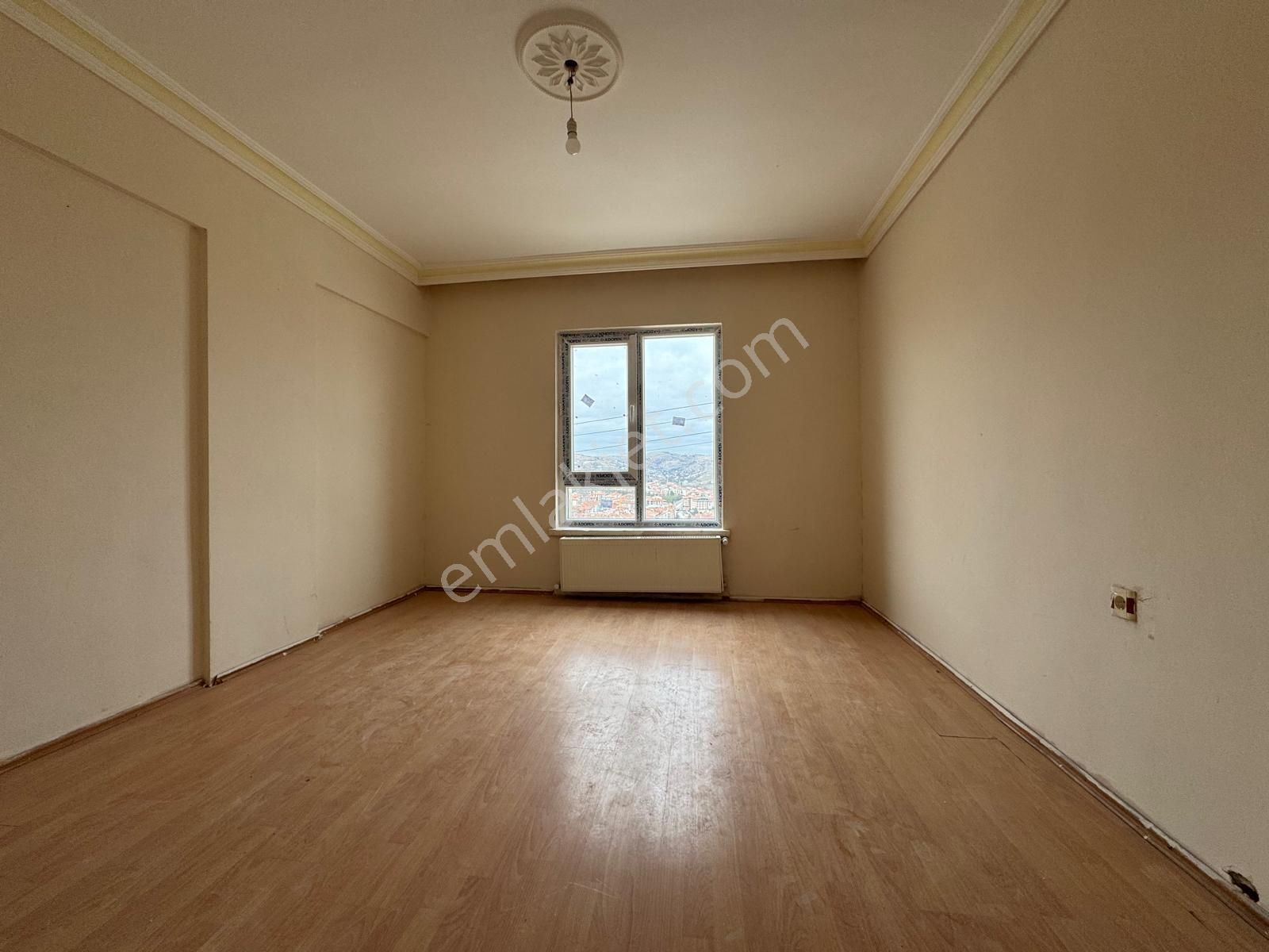 **karakaya`da Botanik Manzaralı 3+1 Katta Kök Tapulu Daire** - Görsel 8