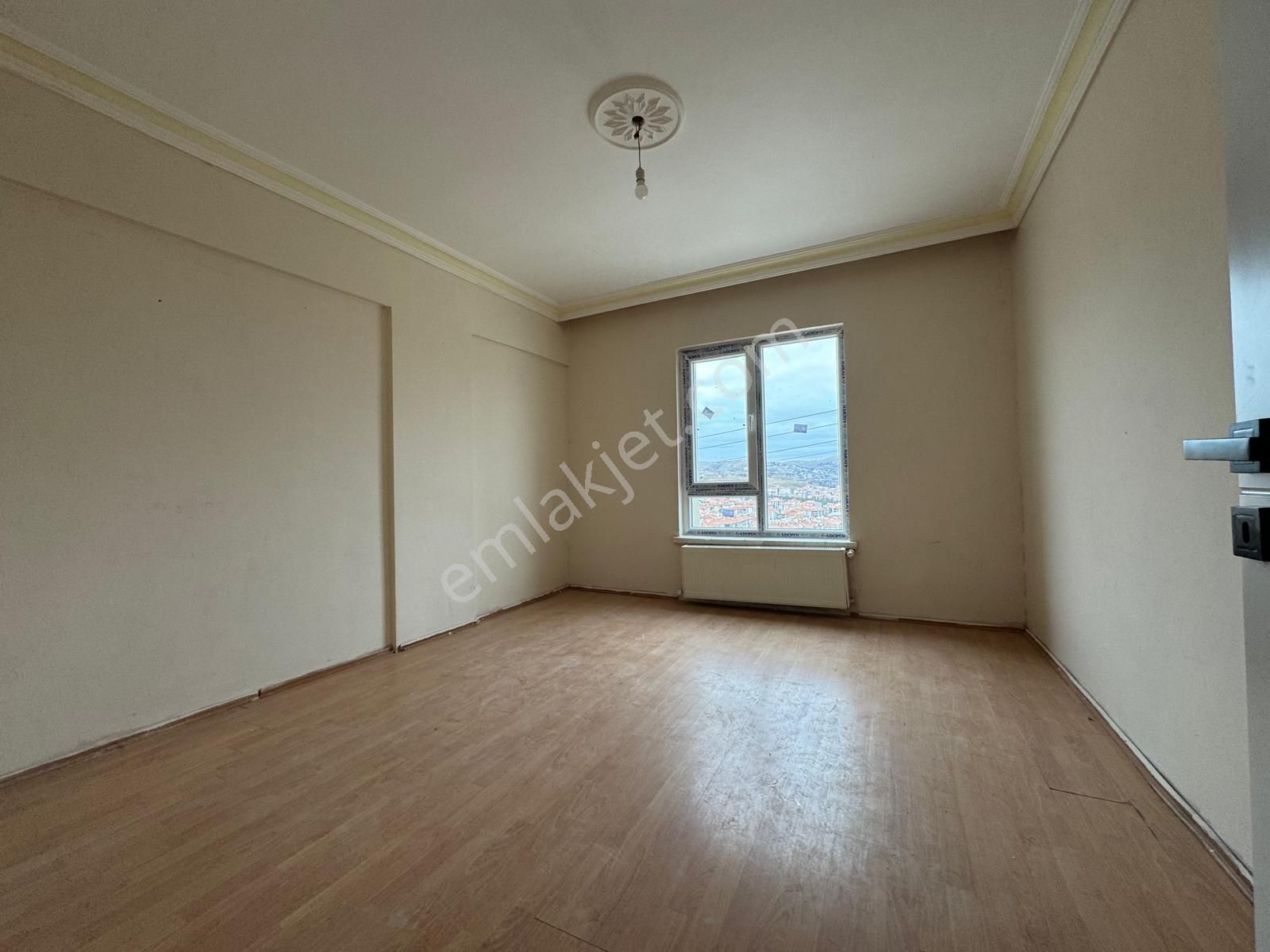 **karakaya`da Botanik Manzaralı 3+1 Katta Kök Tapulu Daire** - Görsel 7