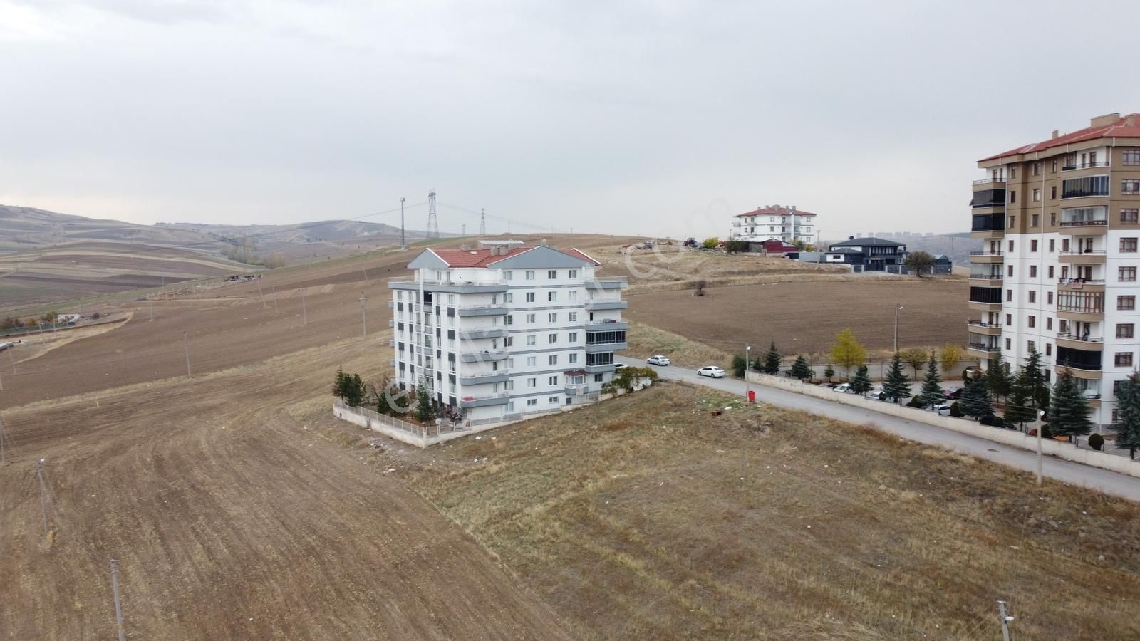 *altınova Da Yüksek Kat İmarlı Bi Daire Getirili Şehrin İçinde* - Görsel 13