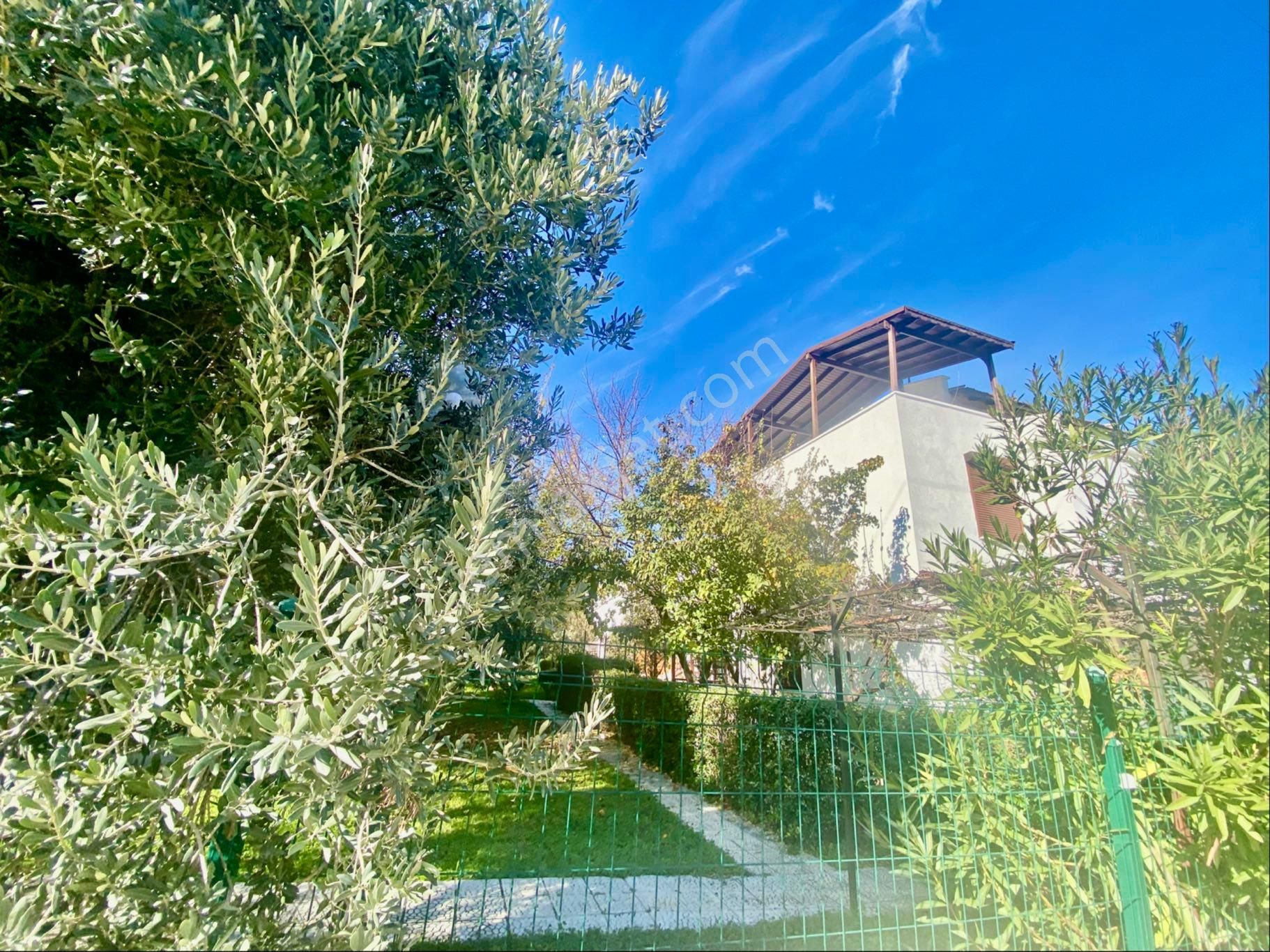 Olcaysu'dan Havuzlu ,site İçerisinde ,denize 350m 3+1 Villa! - Görsel 28