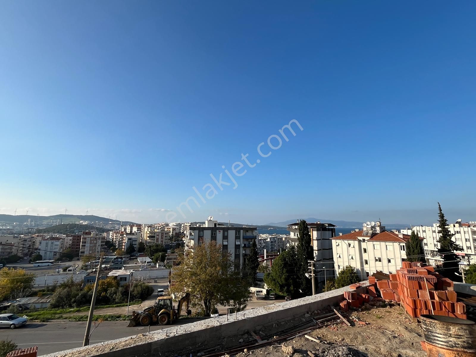 Aliağa Merkezde Deniz Manzaralı Satılık Sıfır Fırsat Bina!! - Görsel 8