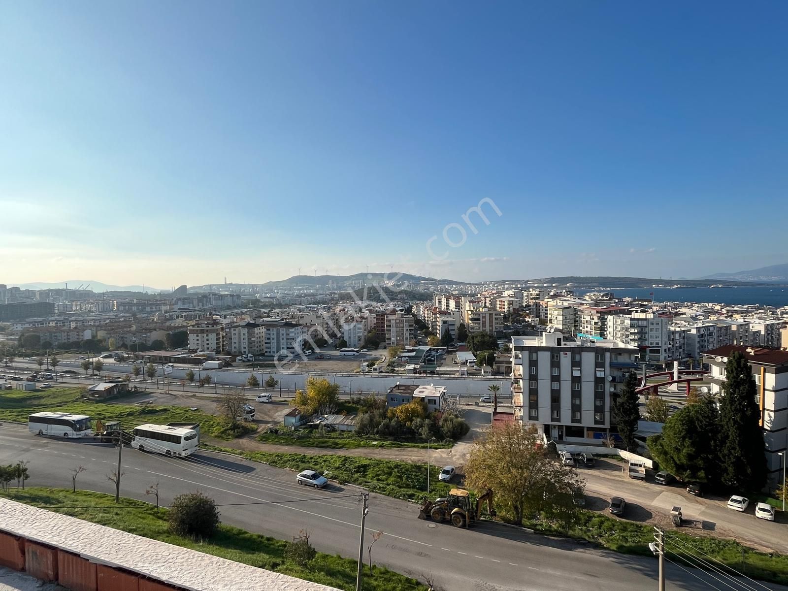 Aliağa Merkezde Deniz Manzaralı Satılık Sıfır Fırsat Bina!! - Görsel 7