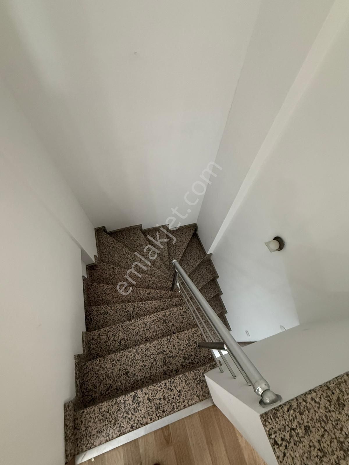 Değirmendere'de Deniz Manzaralı 4+1 Dubleks Satılık Daire - Görsel 18