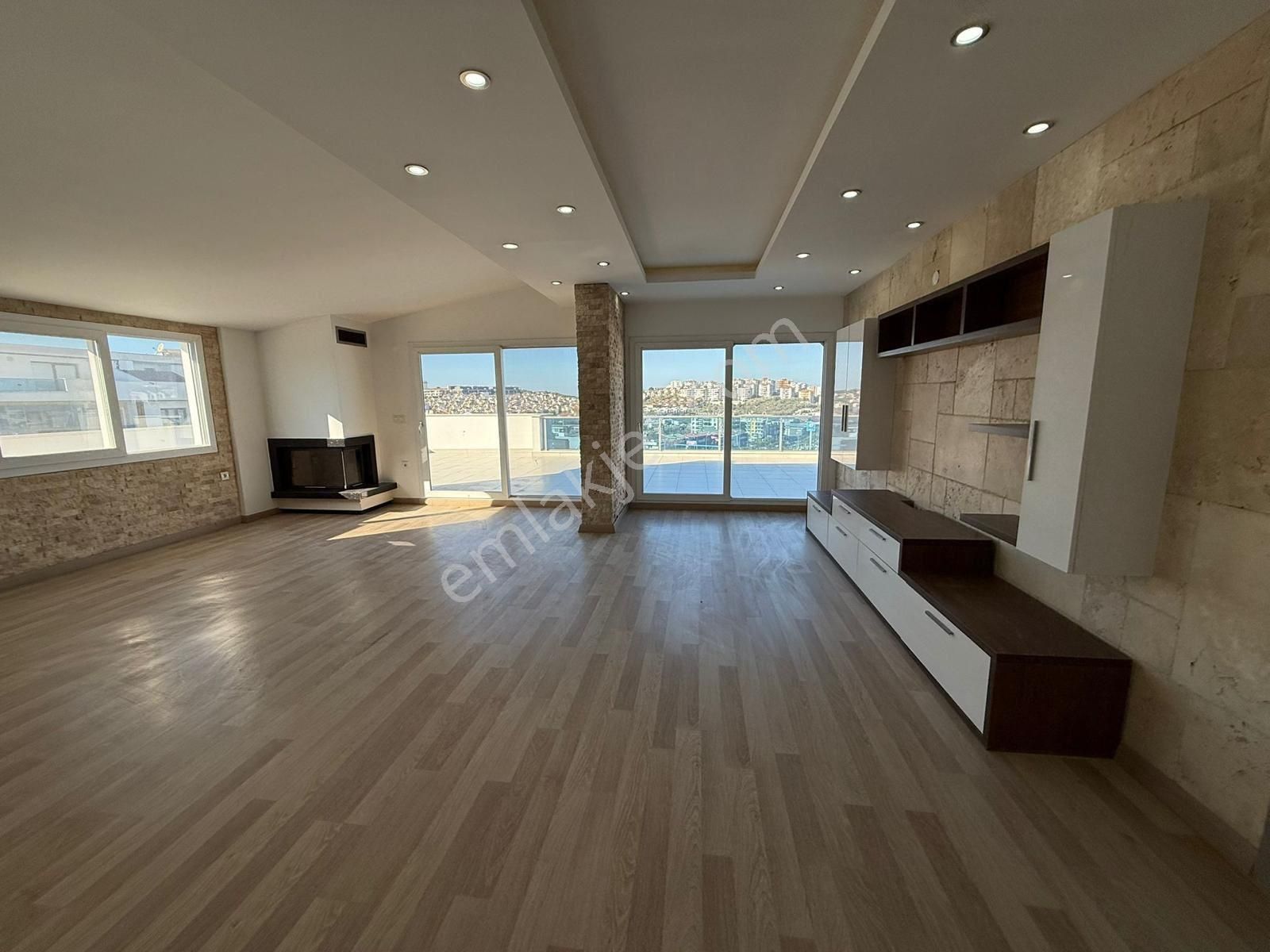 Değirmendere'de Deniz Manzaralı 4+1 Dubleks Satılık Daire - Görsel 5