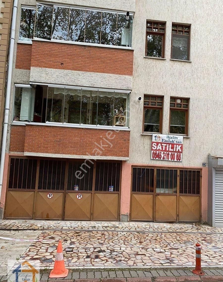 Bizim Emlaktan Olukbaşı Anadolu Hastane Yanı Satılık Depo Garaj