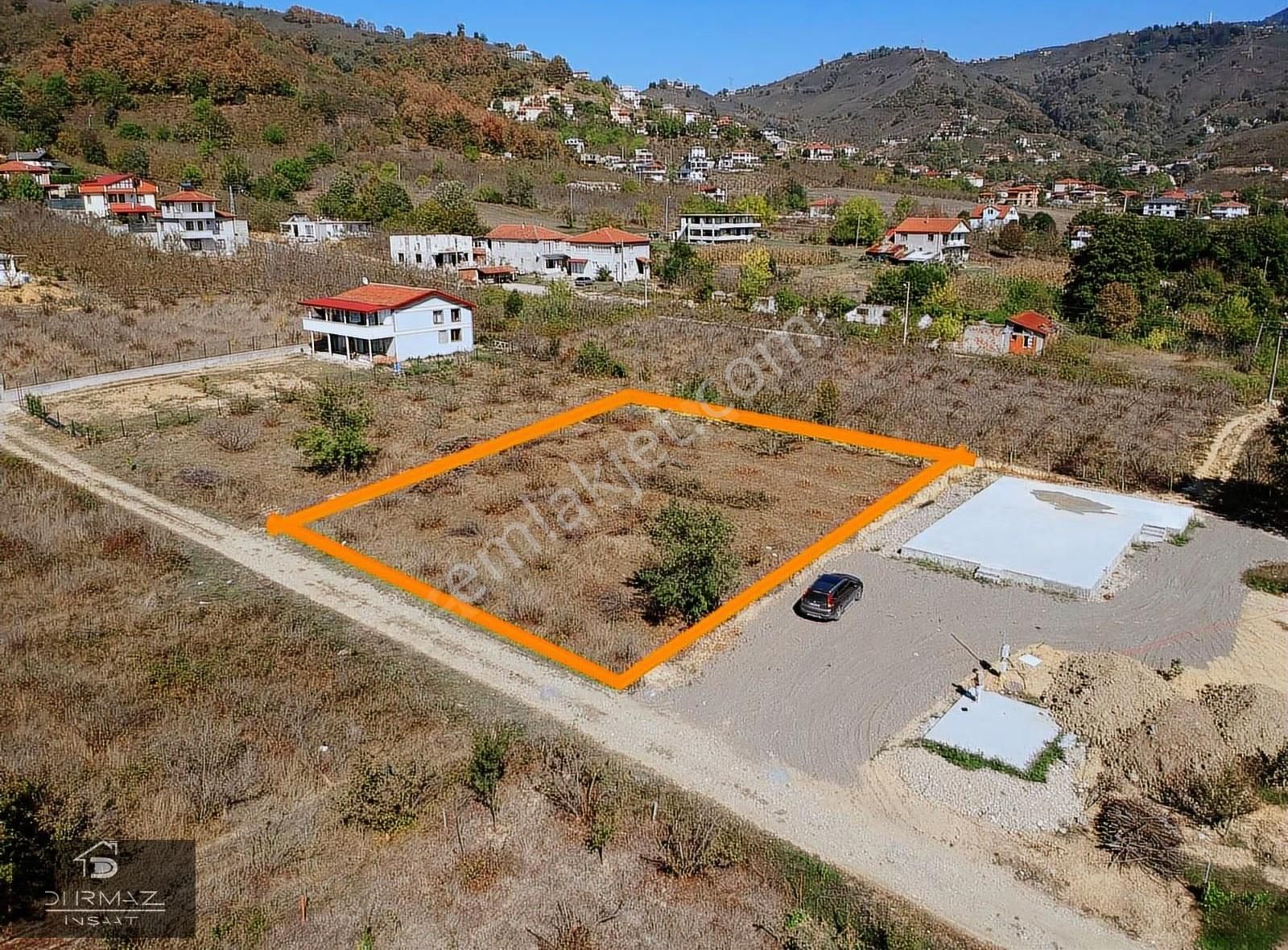 Manzaralı Ve Abonelikleri Hazır 1.457 M² Fırsat Arsa