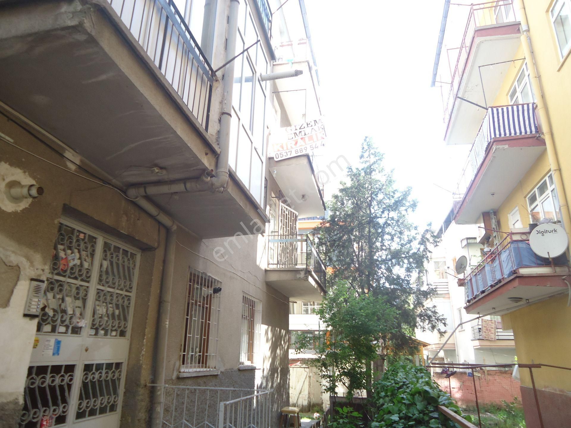 Aydınlıkevlerde 2+1 Kiralık Daire Gizem Emlaktan - Görsel 20