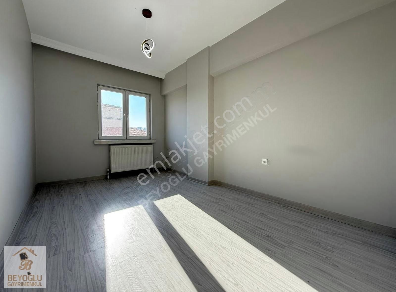 Beyoğlu'ndan Merkezde Full Yapılı Kilerli 130m2 Ara Kat 3+1 - Görsel 28