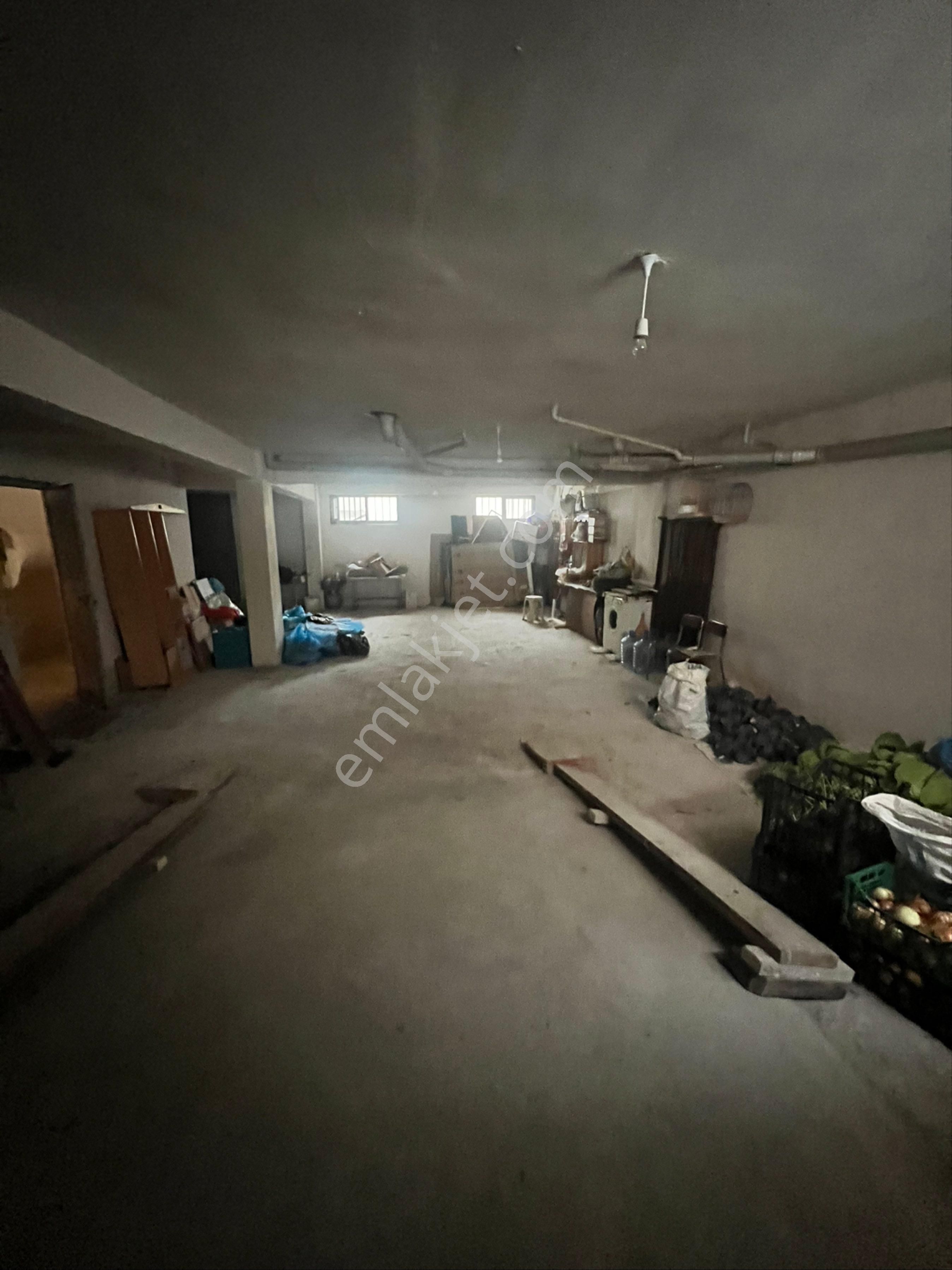 Ömerağa Mahallesi Satılık 3+1 - Görsel 32