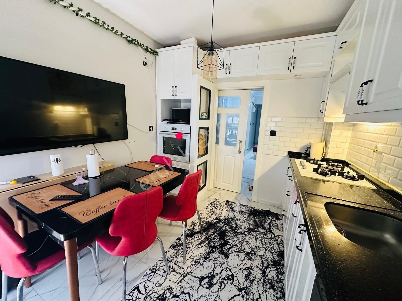 Mç Emlak'tan Mareşal Çakmak Mah'sınde Asansörlü 2+1 Satılık Daire - Görsel 8