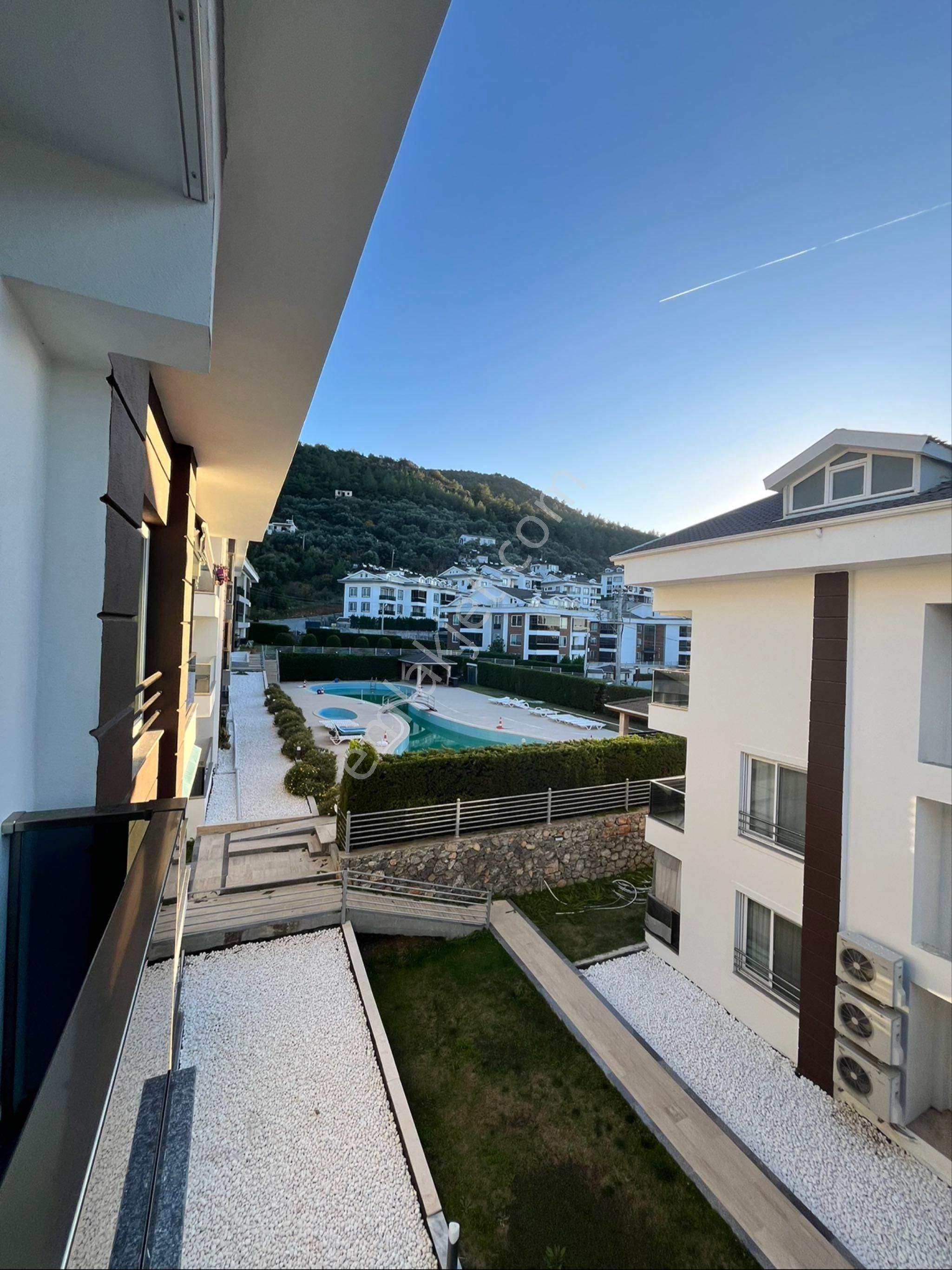 Fethiye Kayapark Sitesinde Satılık 3+1 Dubleks