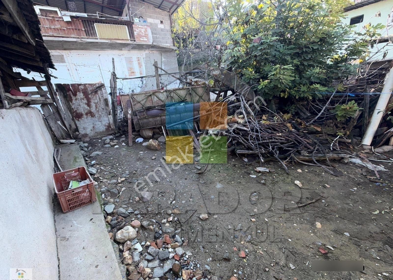 Aydın Bozdoğan Kazandere Mahallesinde Satılık 883 M² Arsalı Müstakil Ev - Görsel 9