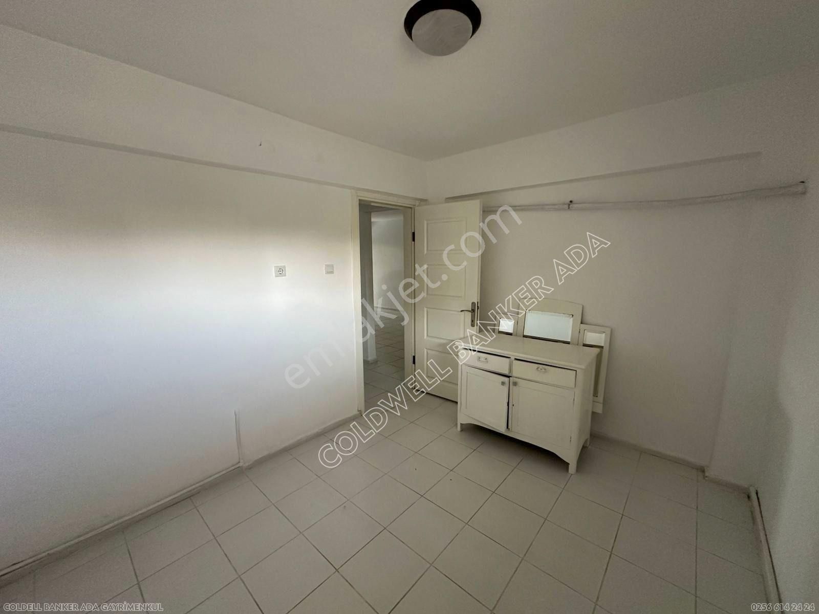 Kuşadası Davutlar Sahil Sitesinde Bahçeli 2+1 Daire - Görsel 36