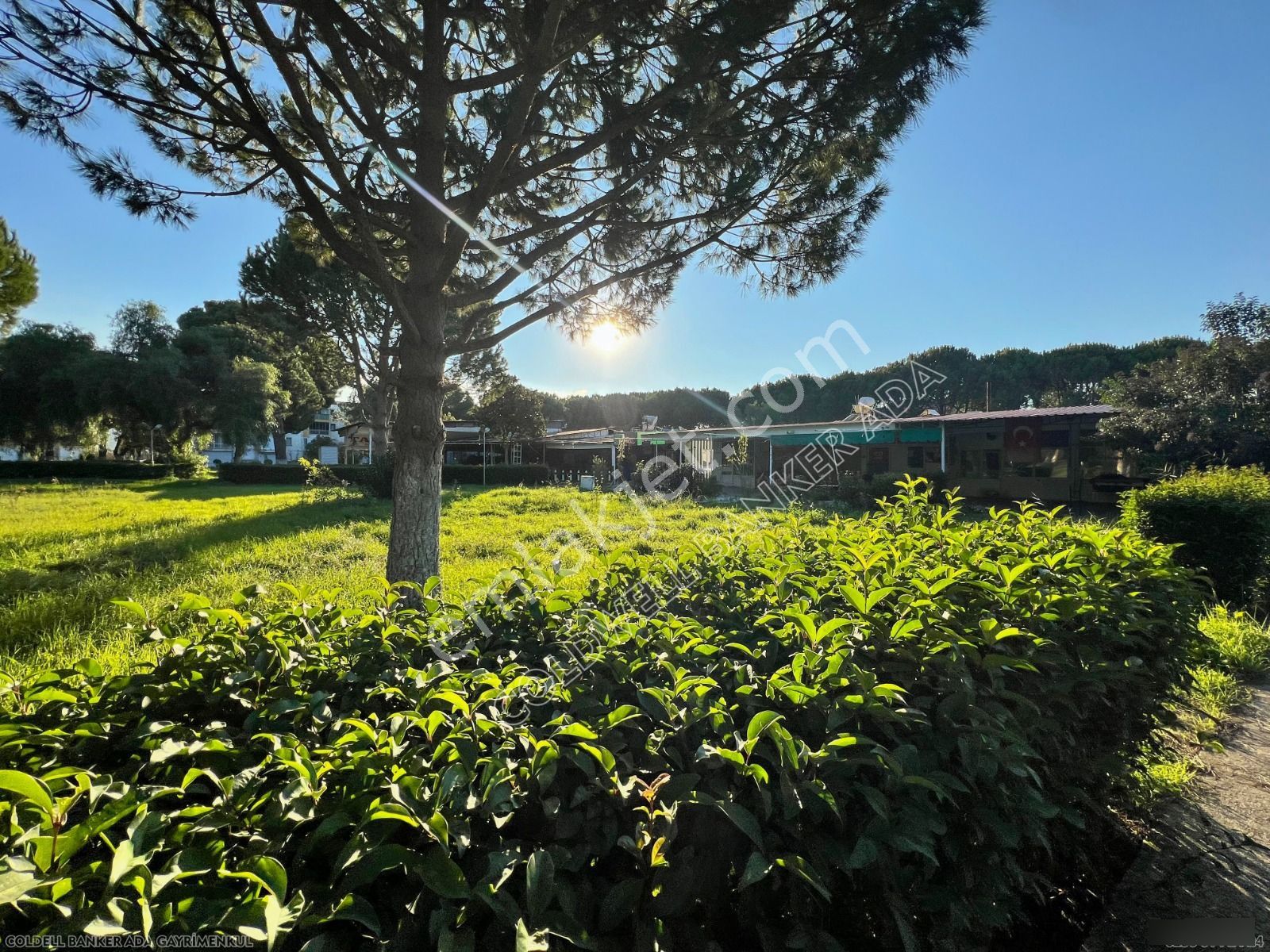 Kuşadası Davutlar Sahil Sitesinde Bahçeli 2+1 Daire - Görsel 20