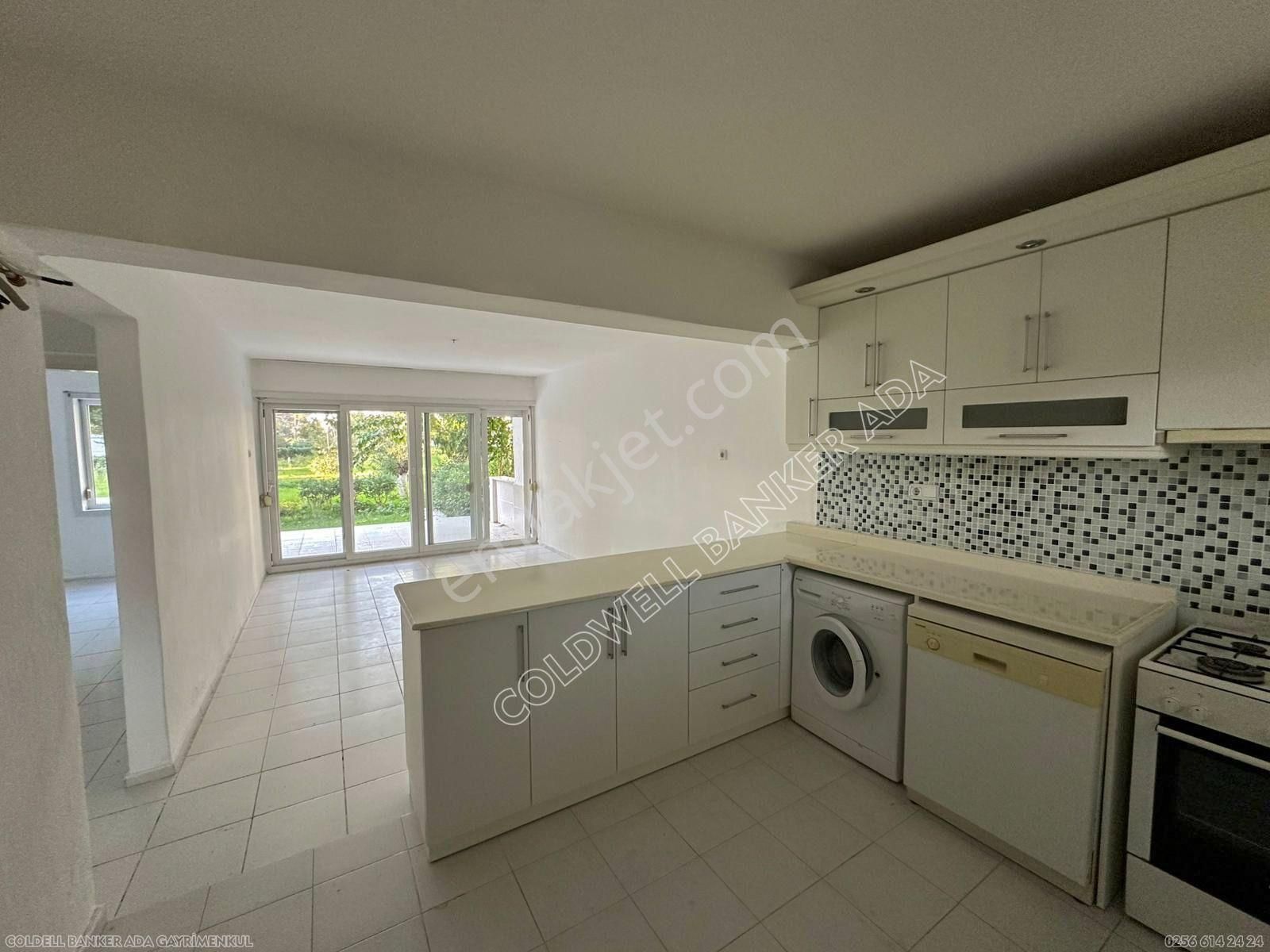 Kuşadası Davutlar Sahil Sitesinde Bahçeli 2+1 Daire - Görsel 26