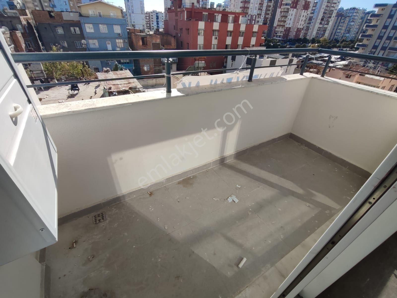 Mavi Bulvar, Yaysat Civarında Sıfır Binada Kombili 2+1 Kiralık Daire - Görsel 20