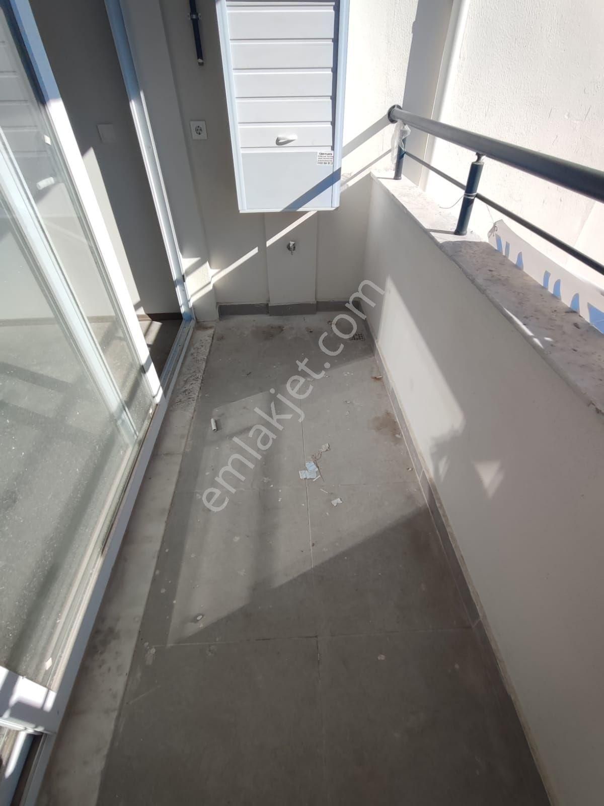 Mavi Bulvar, Yaysat Civarında Sıfır Binada Kombili 2+1 Kiralık Daire - Görsel 22