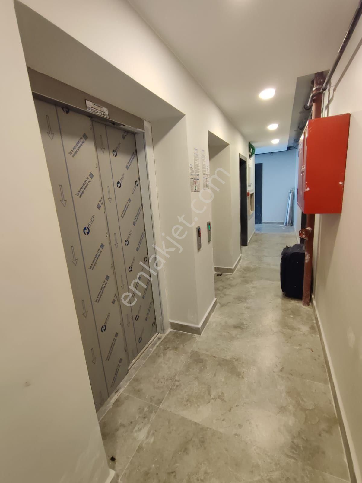 Mavi Bulvar, Yaysat Civarında Sıfır Binada Kombili 2+1 Kiralık Daire - Görsel 4