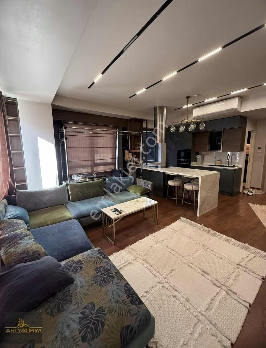 Ahi Group'tan Lüks Eşyalı Kiralık 1+1 Daire - Görsel 32