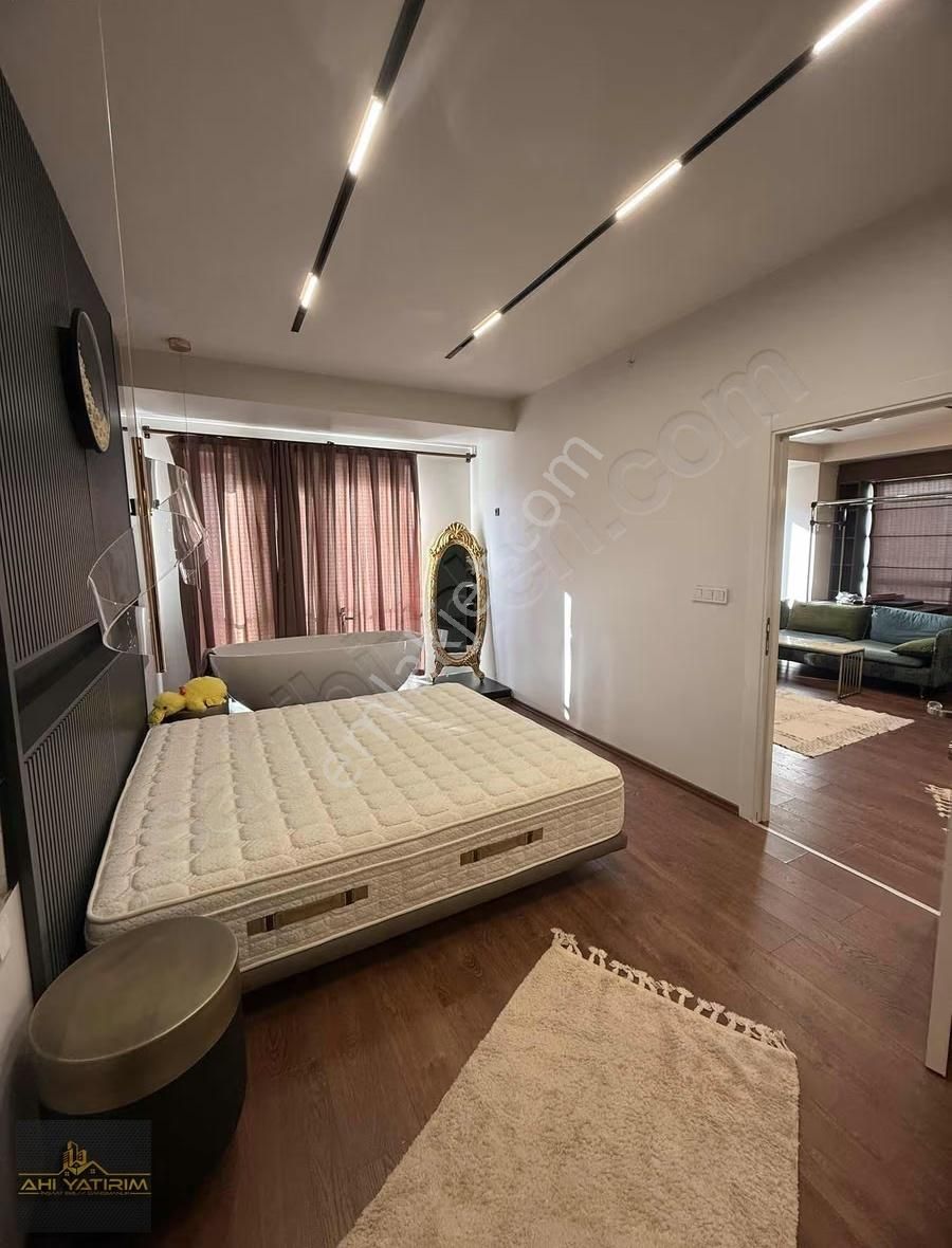 Ahi Group'tan Lüks Eşyalı Kiralık 1+1 Daire - Görsel 6