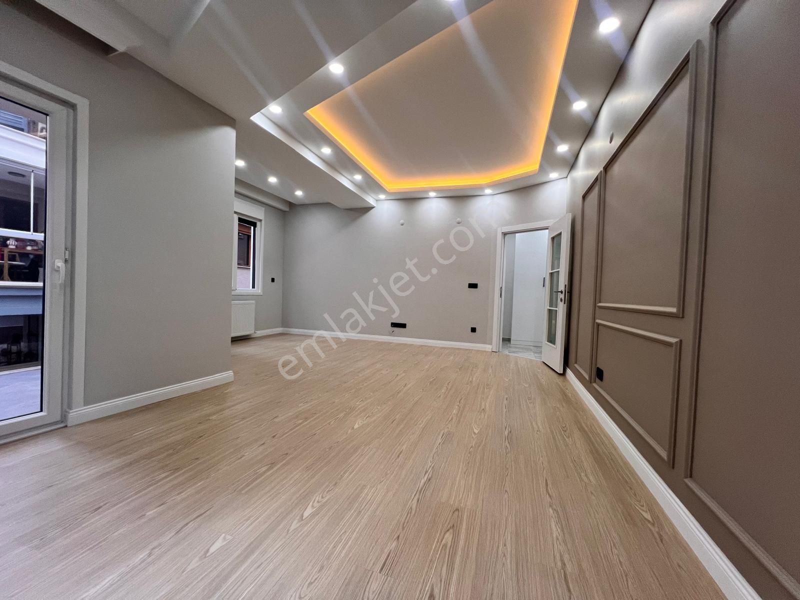 Altıntepede 3 Yıllık Özel Dekorlu 2+1 Arakat Daire - Görsel 22