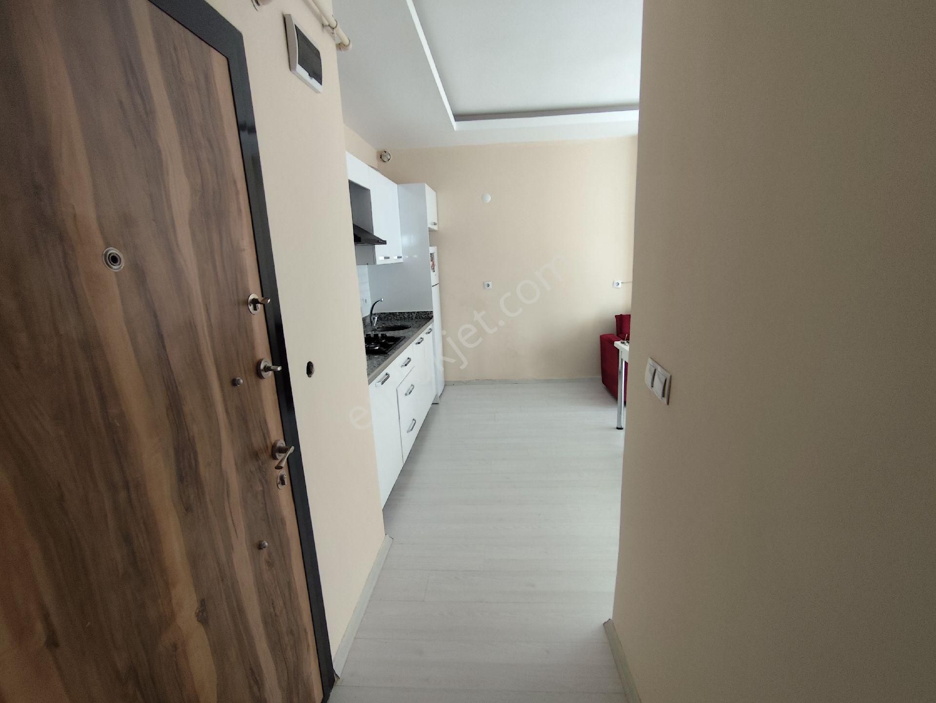 Garanti Emlak'tan 1+1 Eşyalı Satılık Daire - Görsel 14