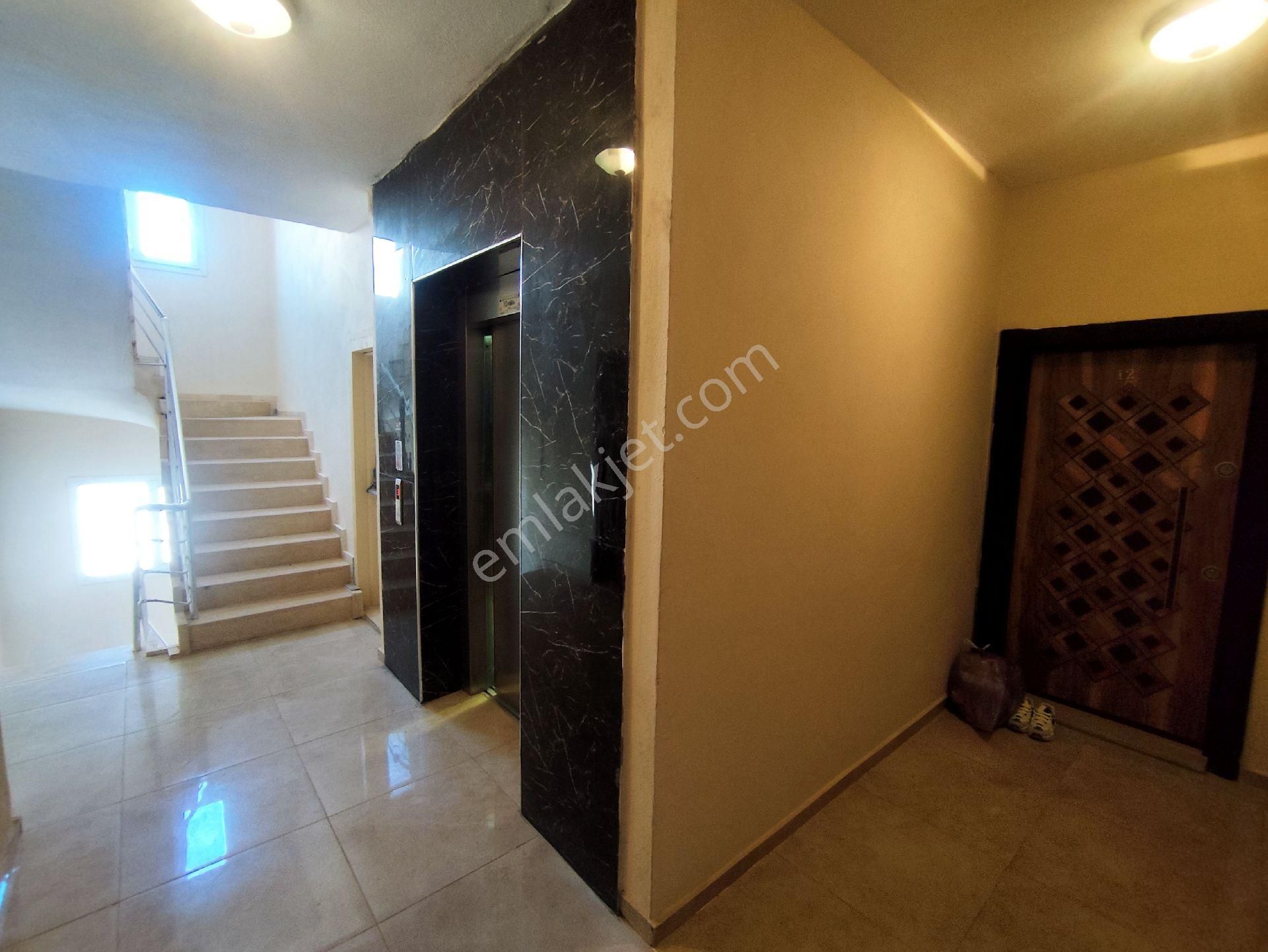 Garanti Emlak'tan 1+1 Eşyalı Satılık Daire - Görsel 22