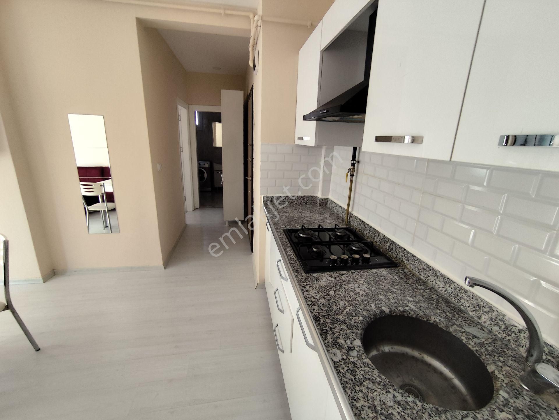 Garanti Emlak'tan 1+1 Eşyalı Satılık Daire - Görsel 2