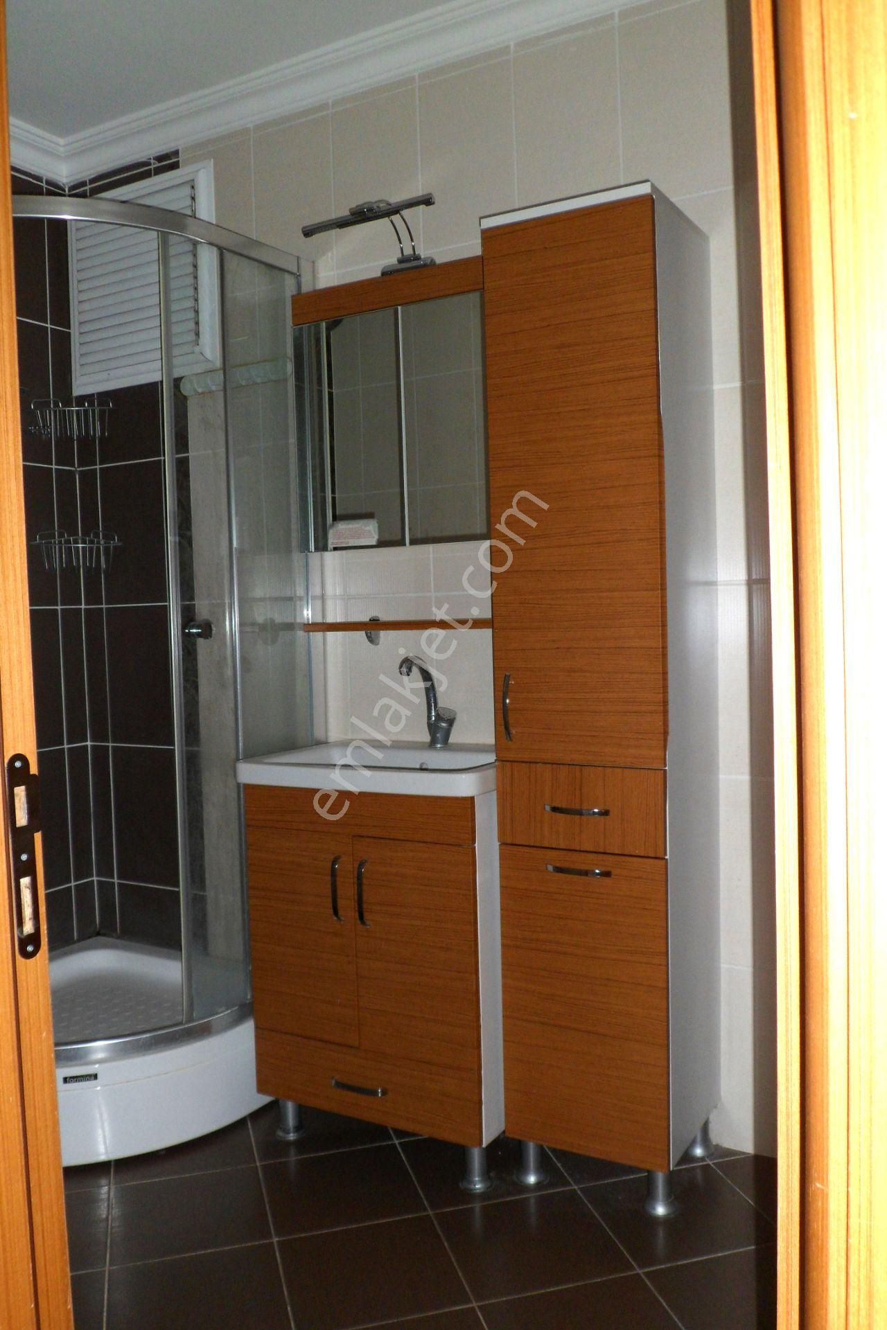 Ümranıye,isiklal'de,3+1,100m2,asansörlü,otoparklı,site İçi,kiralık Daire... - Görsel 32