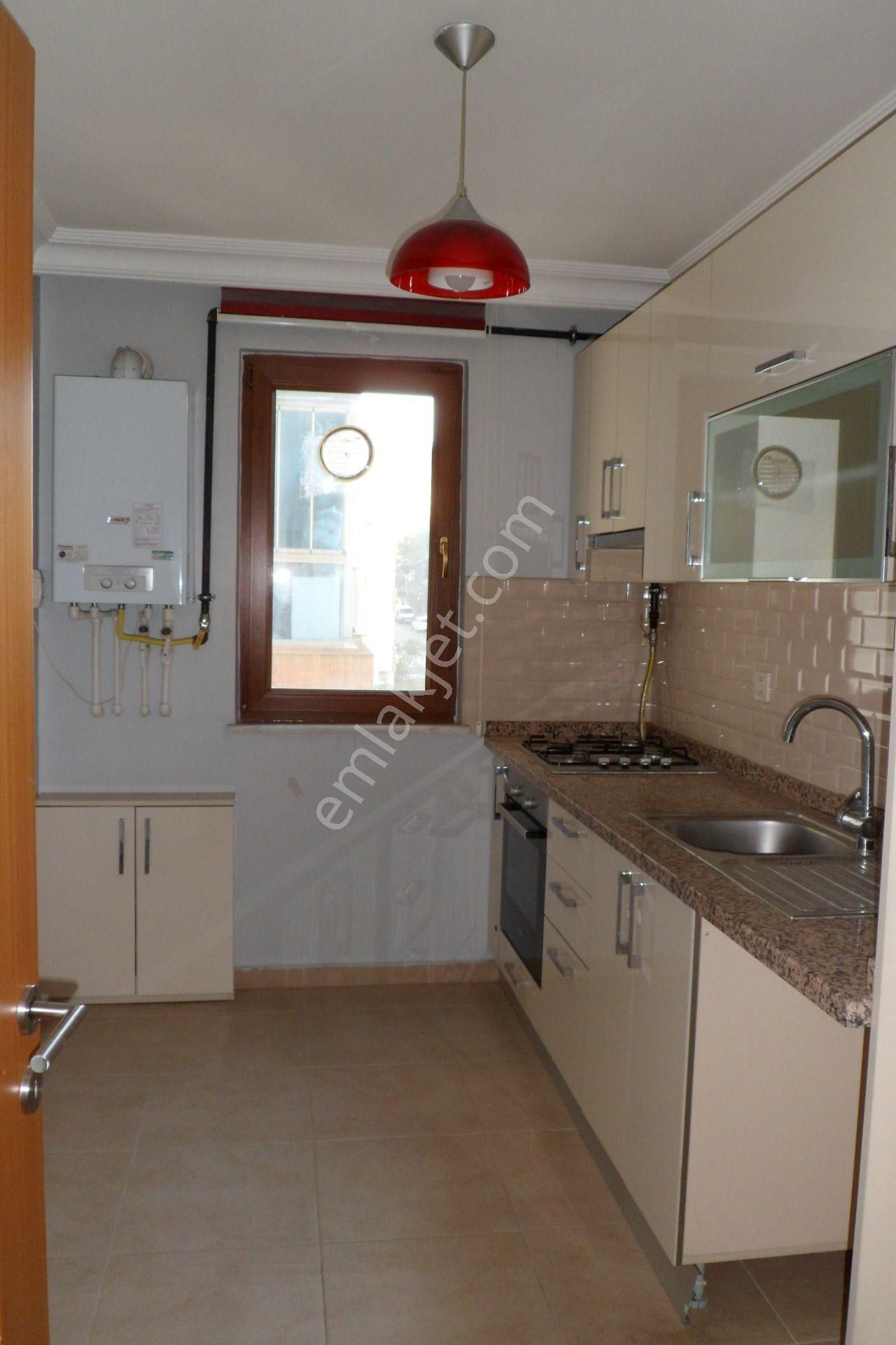 Ümranıye,isiklal'de,3+1,100m2,asansörlü,otoparklı,site İçi,kiralık Daire... - Görsel 26