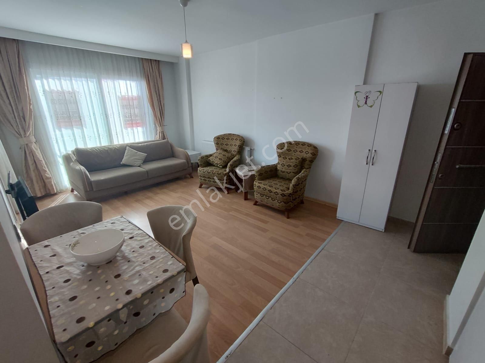 Sarıçam Gültepede Havuzlu Site İçerisinde Eşyalı Kiralık 1+1 - Görsel 3