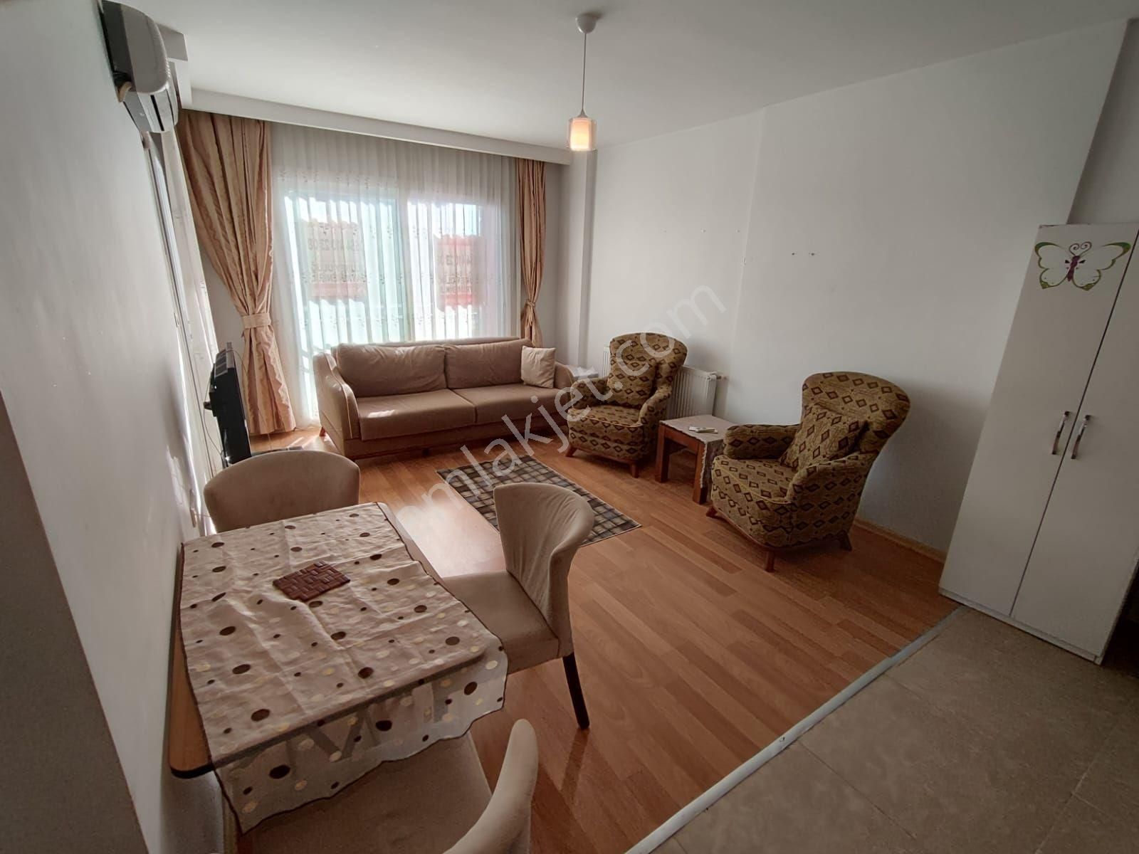 Sarı Cam Gültep.mah Eşyalı Daire Geniş Oturumlu 1+1 - Görsel 15