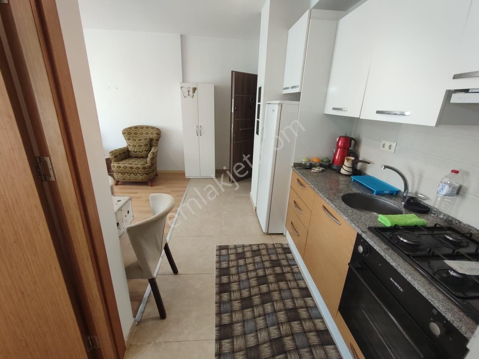 Sarı Cam Gültep.mah Eşyalı Daire Geniş Oturumlu 1+1 - Görsel 12