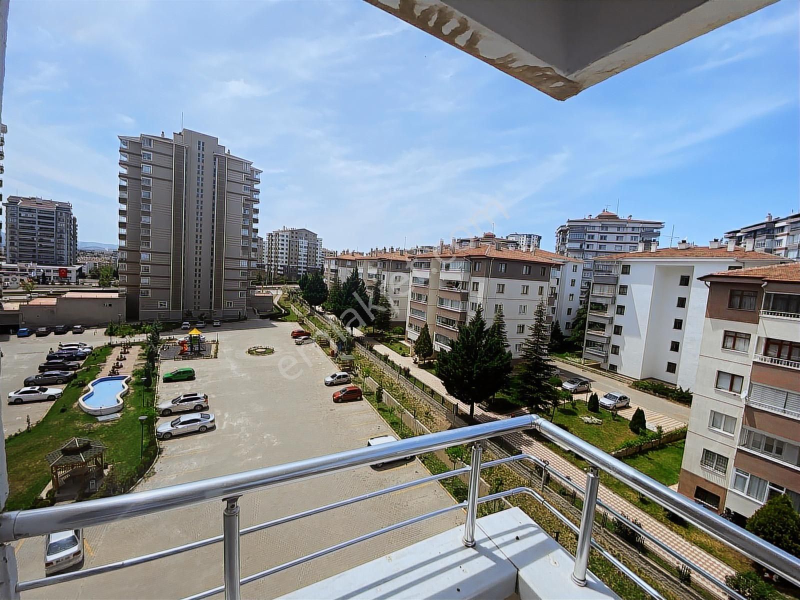 Yenimahalle Çakırlar Mah Babaocağı Sitesi 3+1 Satılık Konut - Görsel 18