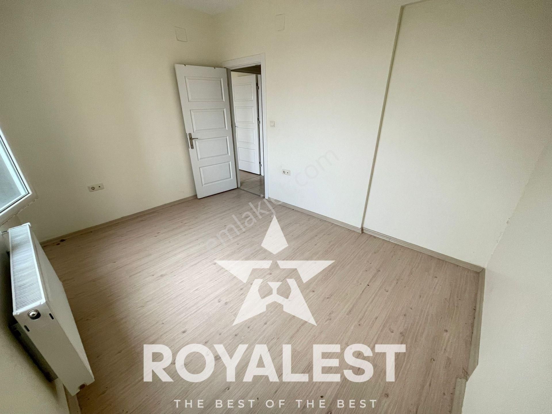 Royalest'ten Fiyat Düştü Ara Kat Taşınmaya Hazır Önü Açık - Görsel 9