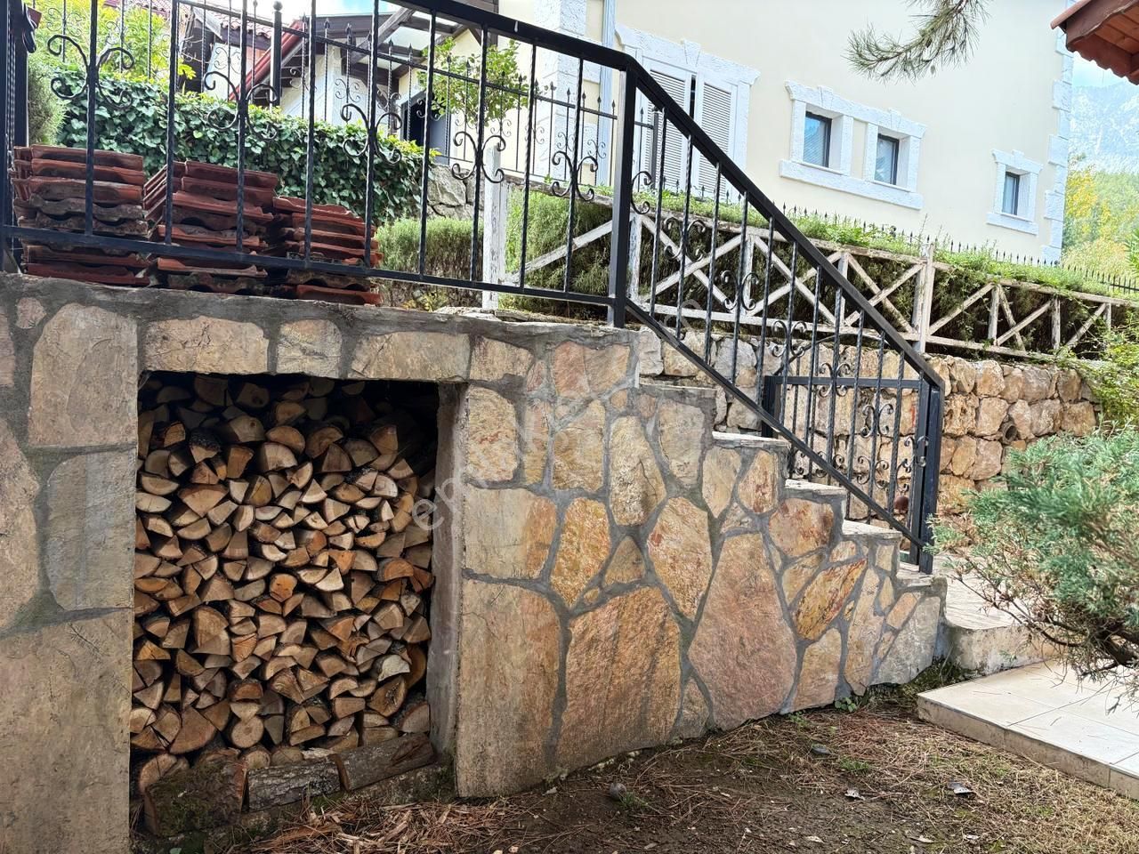 Kemer Beycik'te Eşsiz Konumda Mobilyalı Kiralık Site İçi Müstakil - Görsel 11