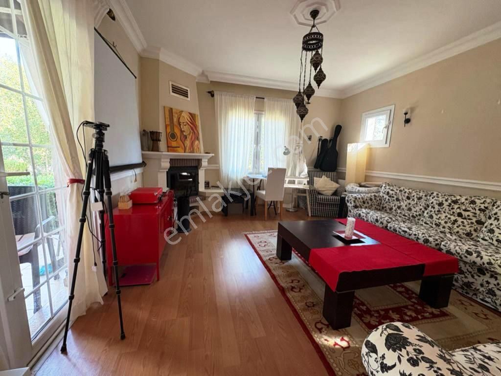 Kemer Beycik'te Eşsiz Konumda Mobilyalı Kiralık Site İçi Müstakil - Görsel 12