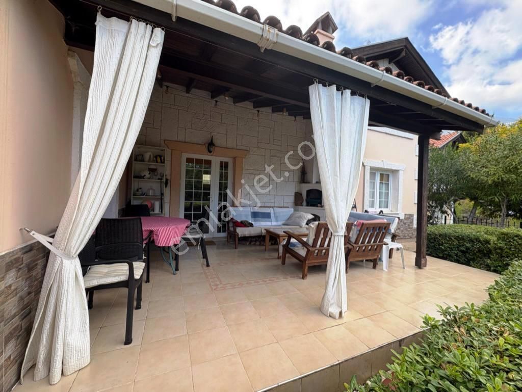 Kemer Beycik'te Eşsiz Konumda Mobilyalı Kiralık Site İçi Müstakil - Görsel 5